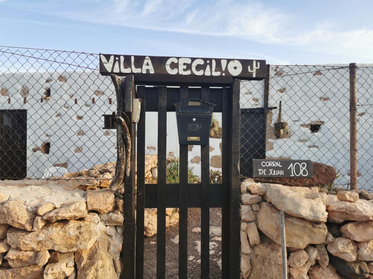 Villa Cecilio Tefia Luaran gambar